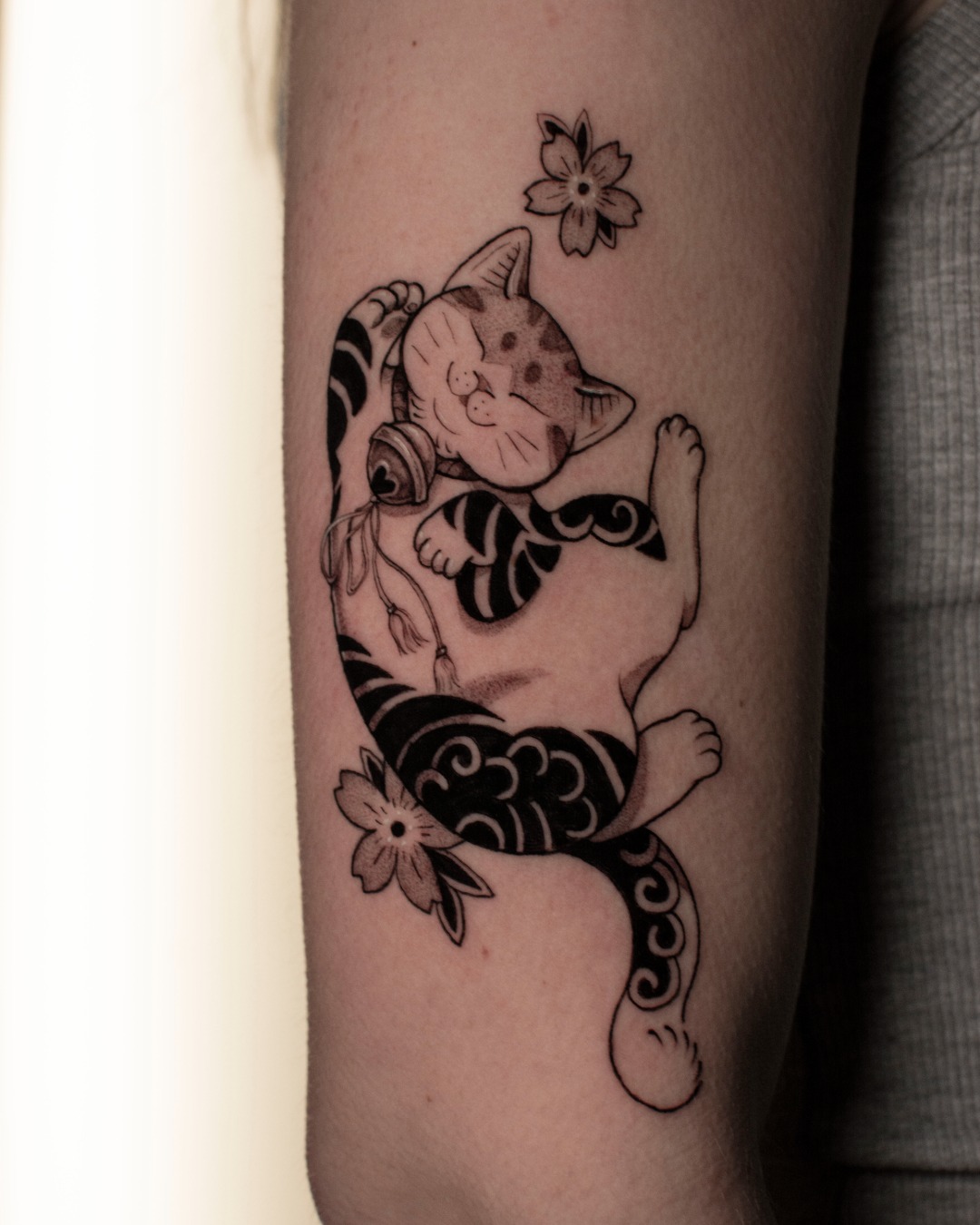 custom cat tattoo