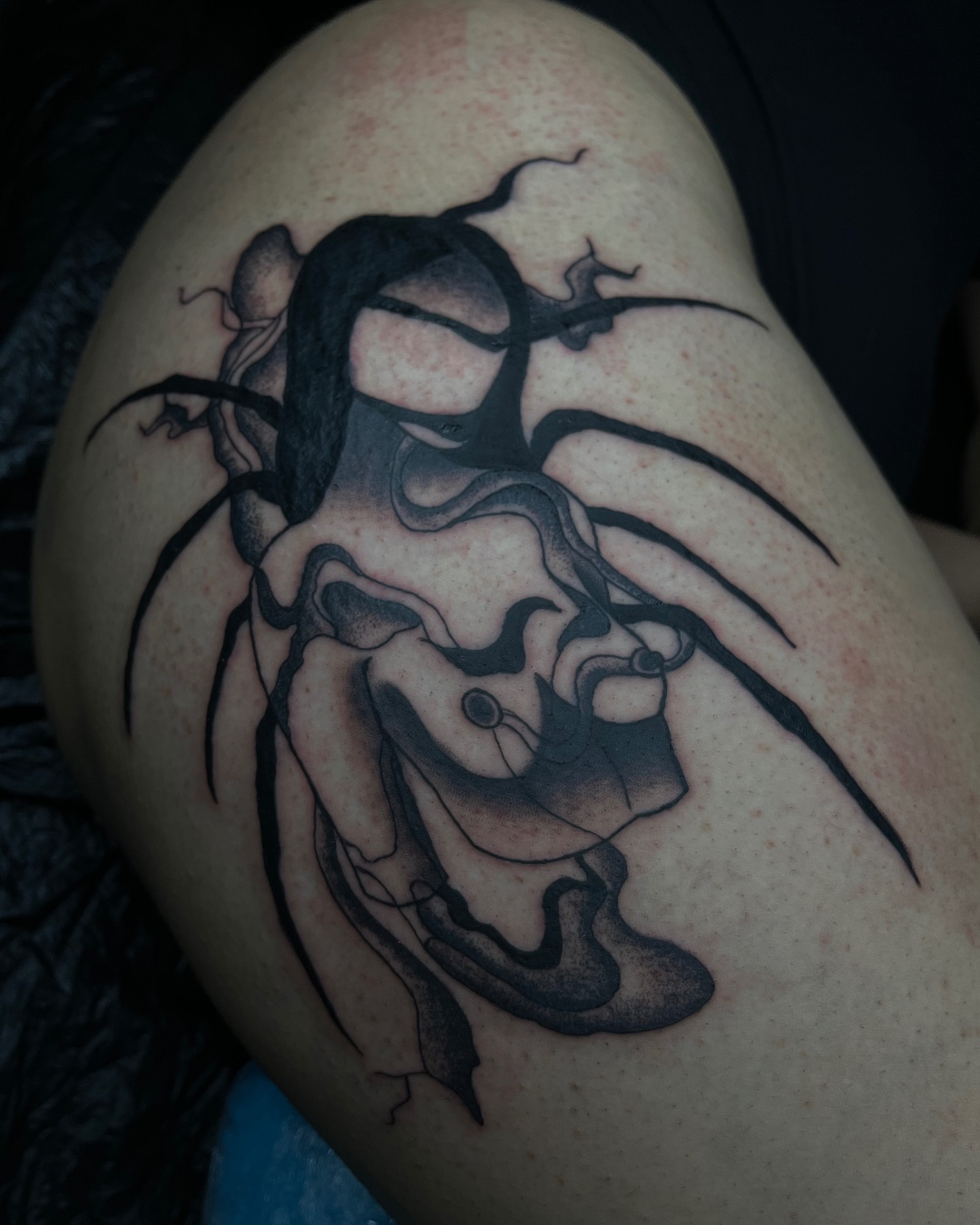 Viscous spider lady