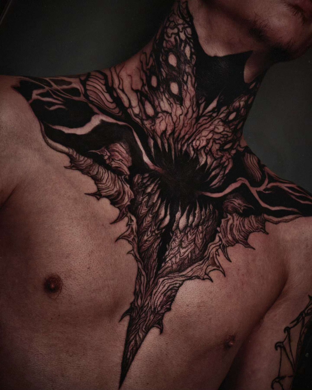 Freehand Sternum piece